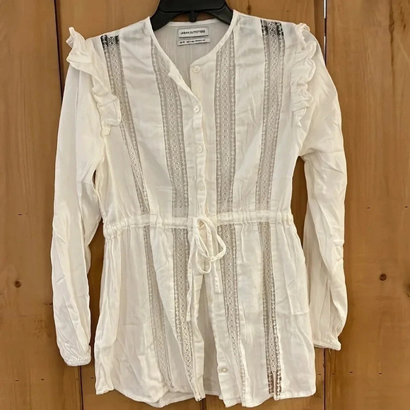 Urban Outfitters Tops - Urban Outfitters Peasant Shirt Size XS